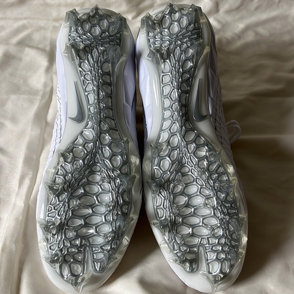 Nike Alpha Huarache 7 Pro Lacrosse Cleats.